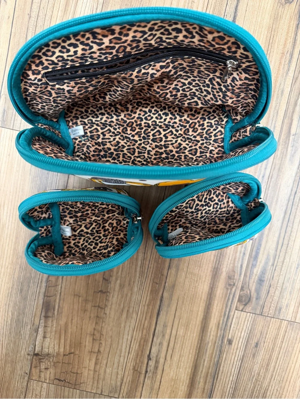 Brighton Teal & White 'Love' Cosmetic Pouch Set of three like new!